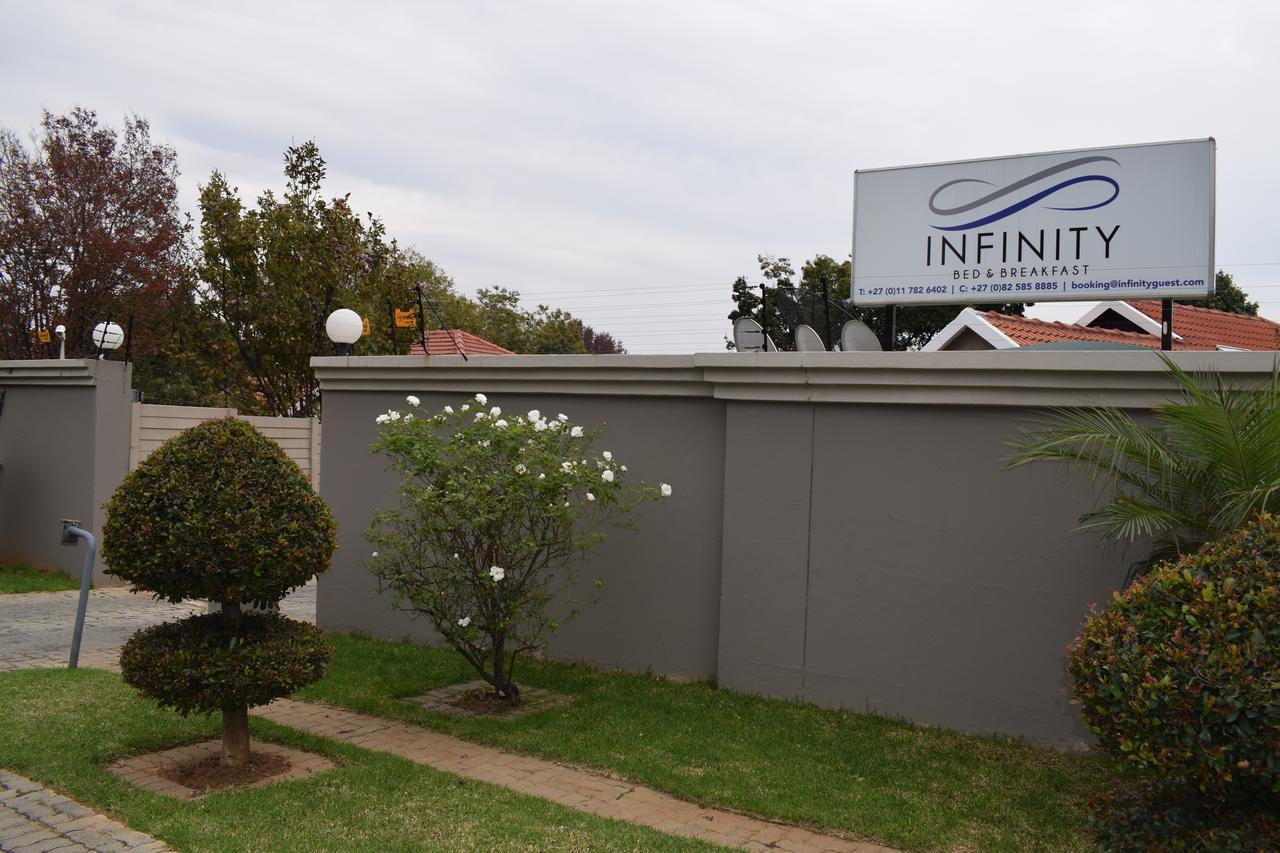 Infinity Bed And Breakfast Randburg Exterior foto